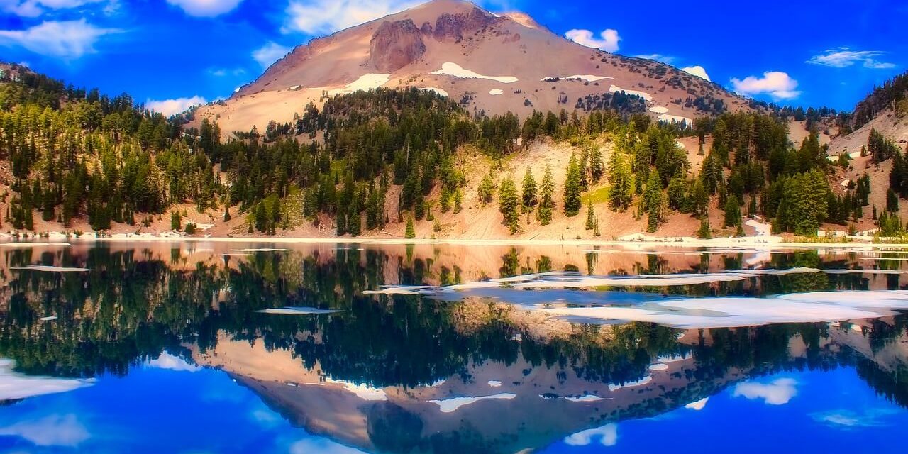 A Complete Guide to Lassen Volcanic National Park